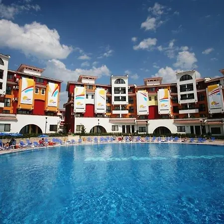 فندق Marina Cape 4*