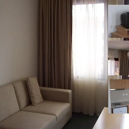 Marina Cape 4* نيسيبار